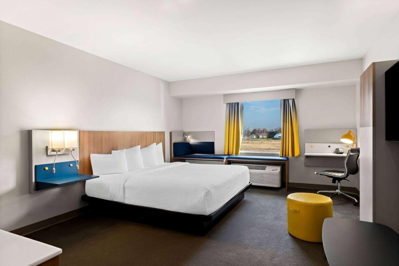 | Microtel Inn & Suites by Wyndham George