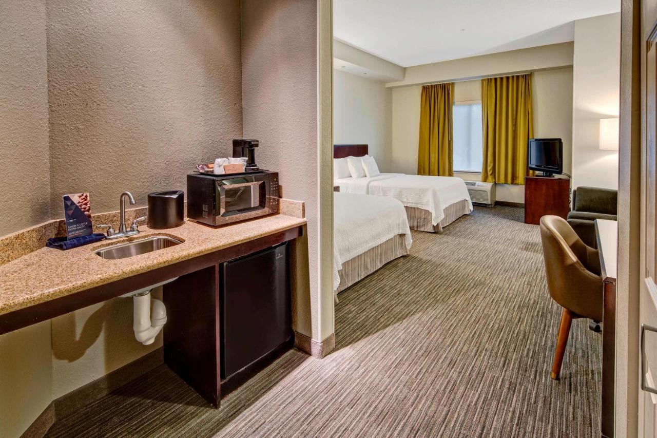 | SpringHill Suites by Marriott Naples