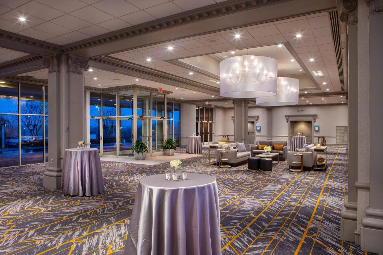 | Sheraton Music City Nashville Airport
