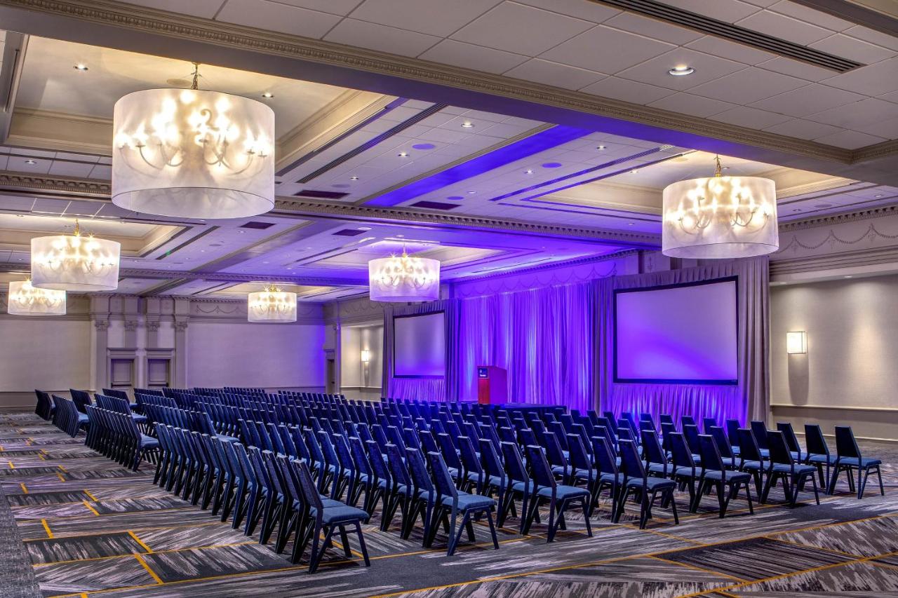 | Sheraton Music City Nashville Airport