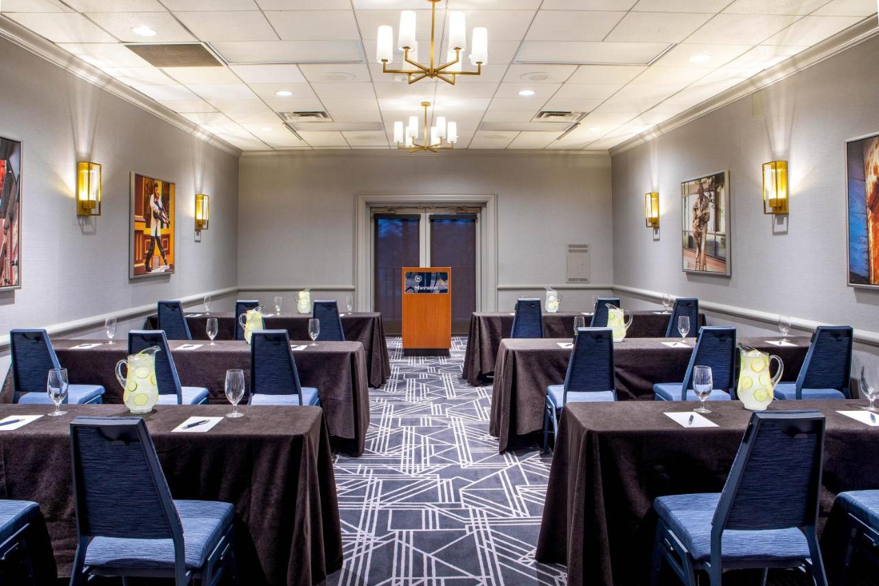 | Sheraton Music City Nashville Airport