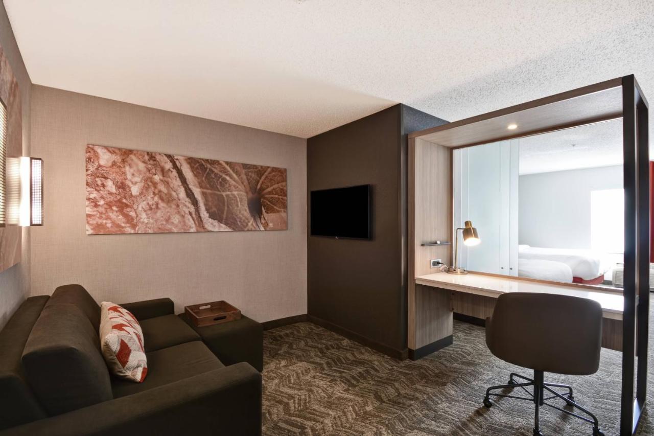 Suite, 2 Queen, Sofa bed at Extended Stay America Select Suites - Indianapolis - Plainfield