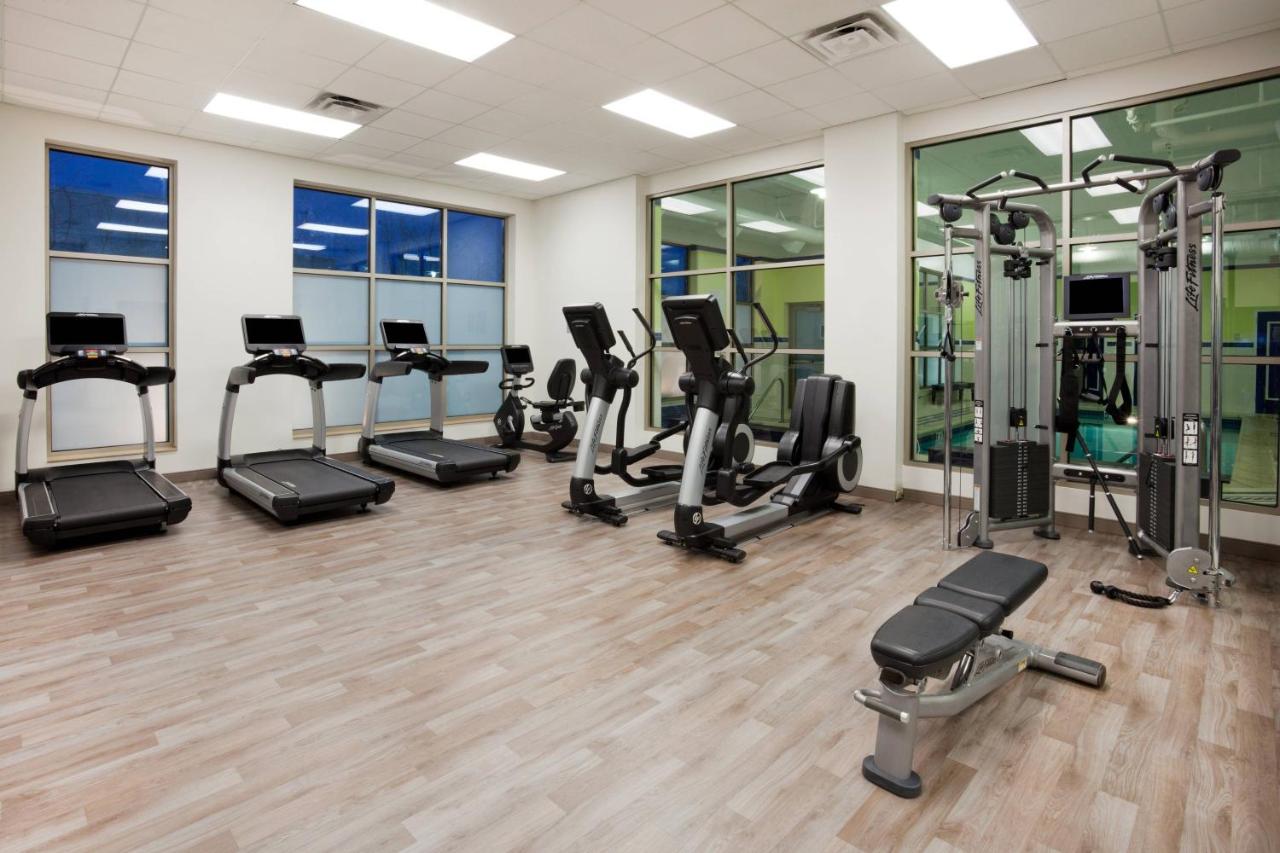  | Sheraton St. Paul Woodbury Hotel