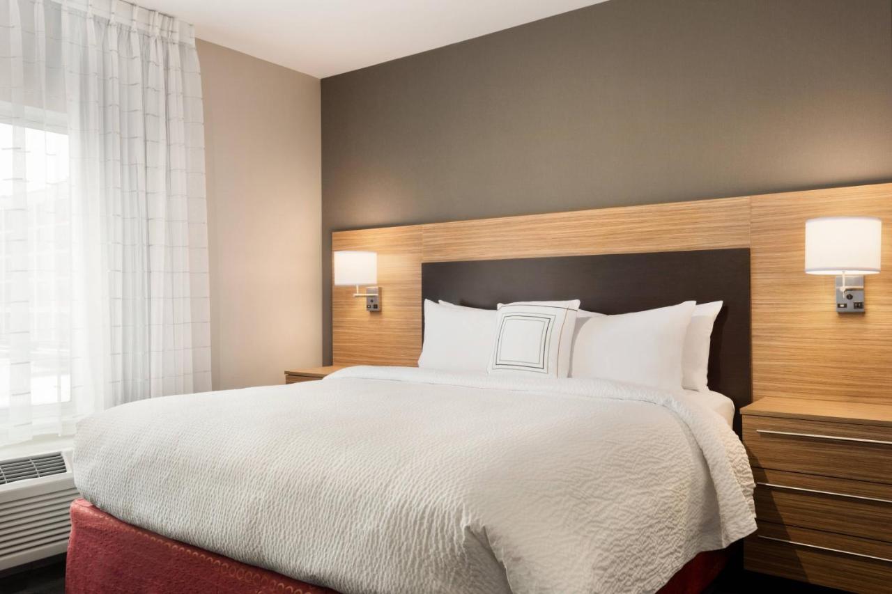 | TownePlace Suites by Marriott Dubuque Downtown