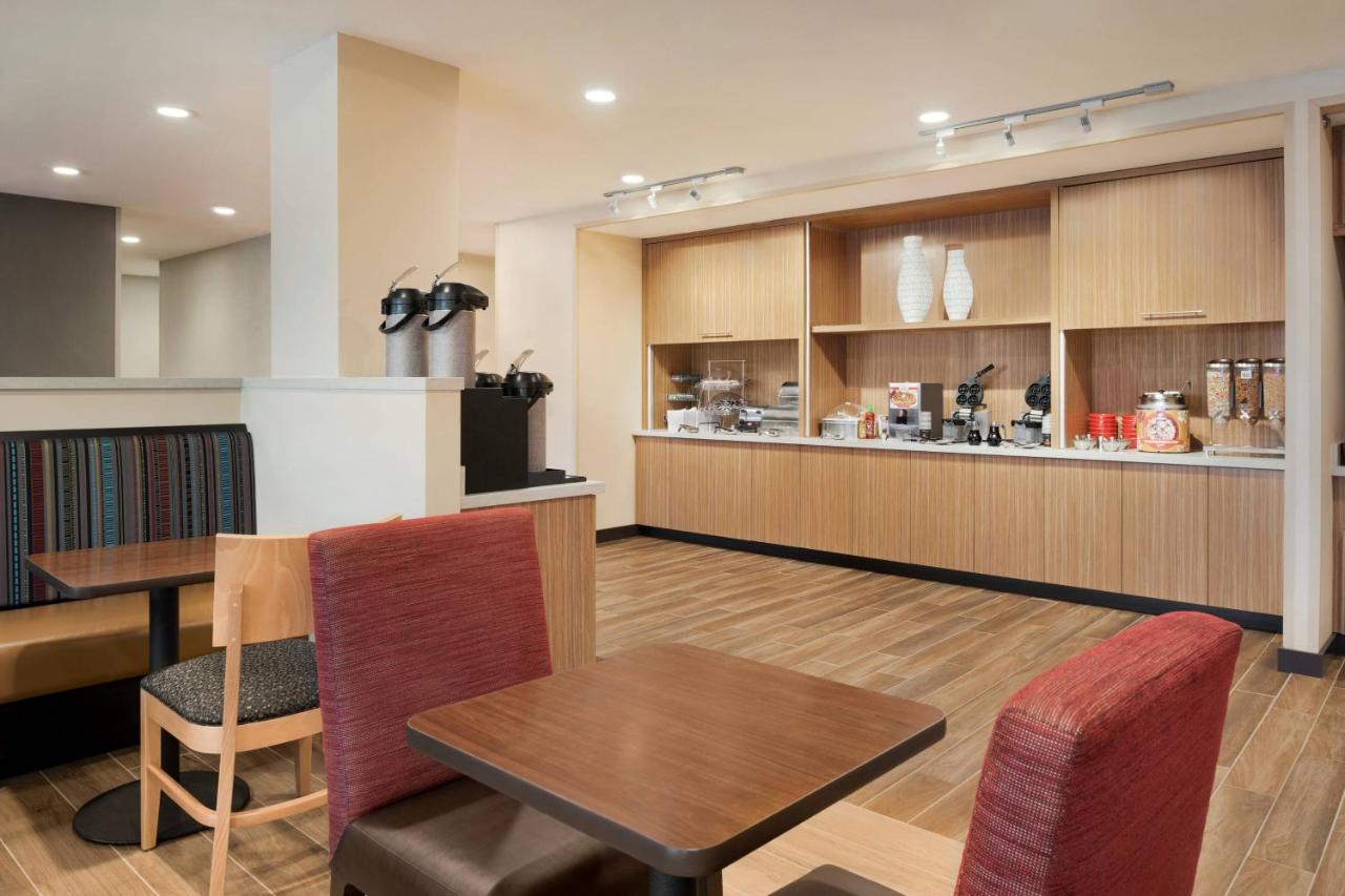 | TownePlace Suites by Marriott Dubuque Downtown