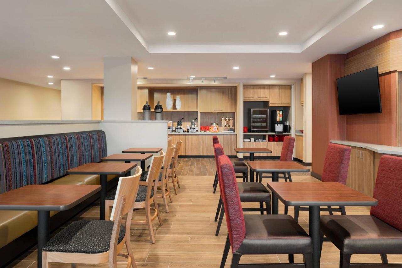 | TownePlace Suites by Marriott Dubuque Downtown