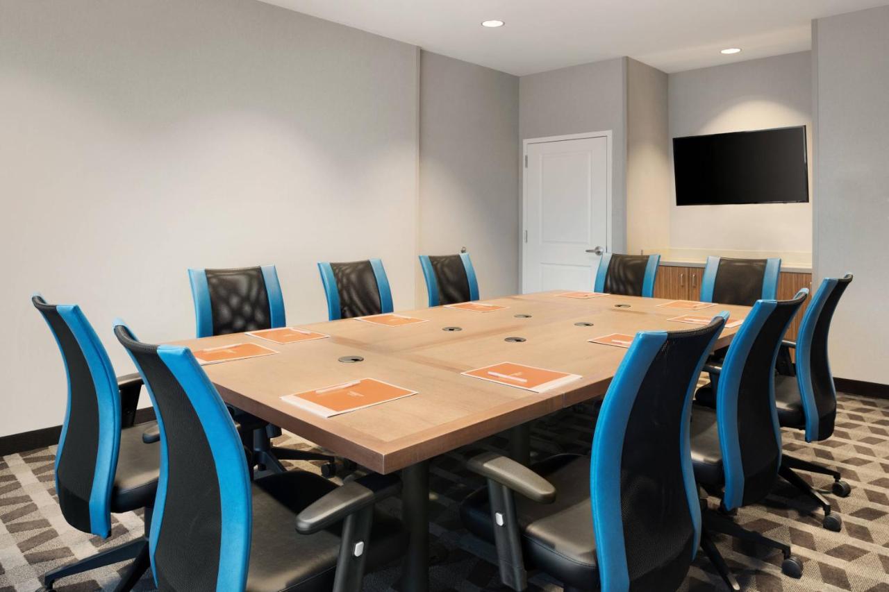 | TownePlace Suites by Marriott Dubuque Downtown