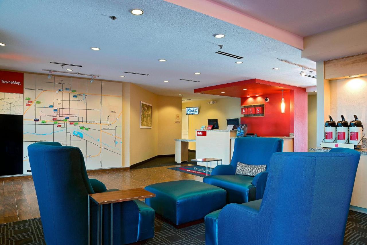 | TownePlace Suites by Marriott Dodge City