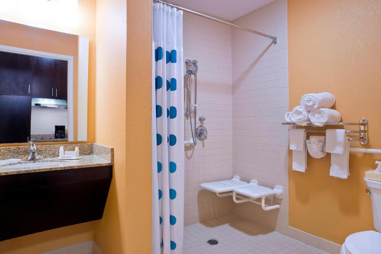 | TownePlace Suites by Marriott Dodge City