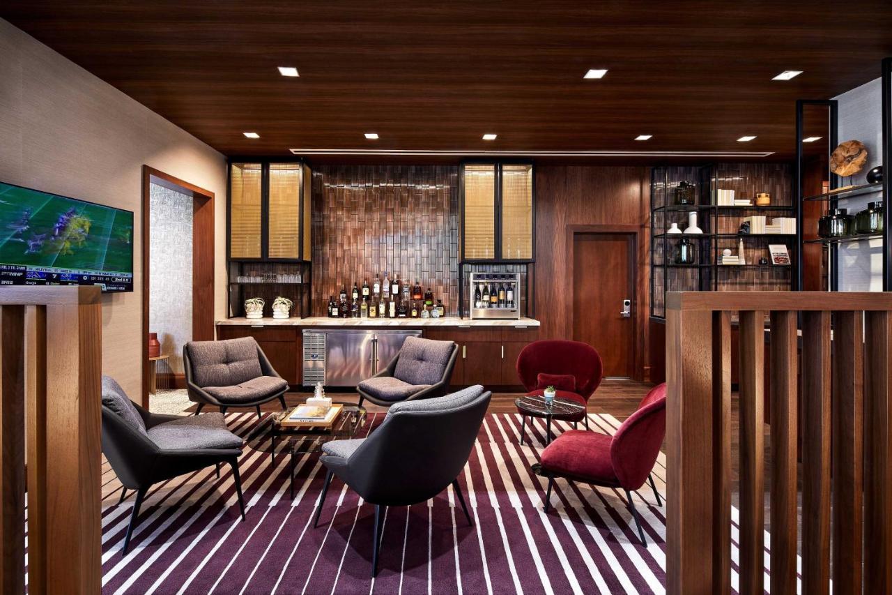 | Sheraton Phoenix Downtown