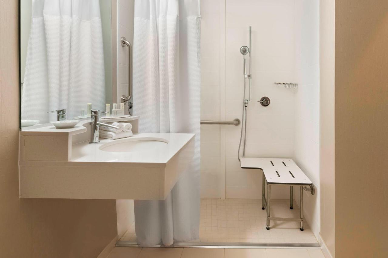 | Springhill Suites By Marriott Indianapolis Carmel