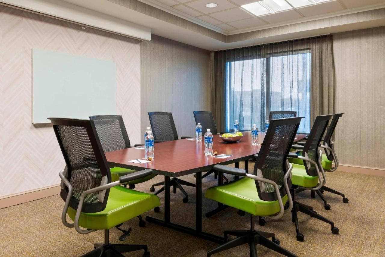 | Springhill Suites By Marriott Indianapolis Carmel
