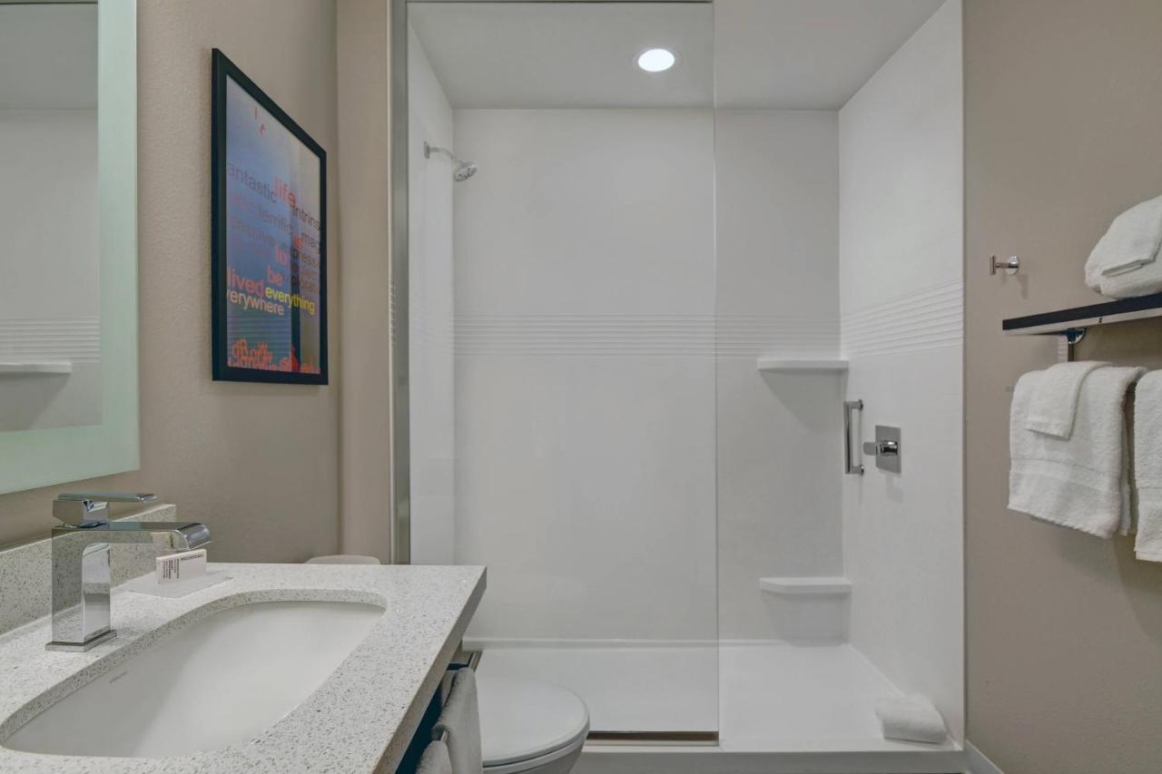 Studio, 1 King, Sofa bed at TownePlace Suites by Marriott Lima