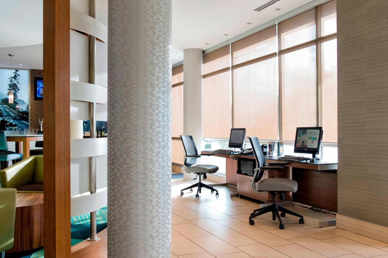 | Springhill Suites by Marriott Bellingham