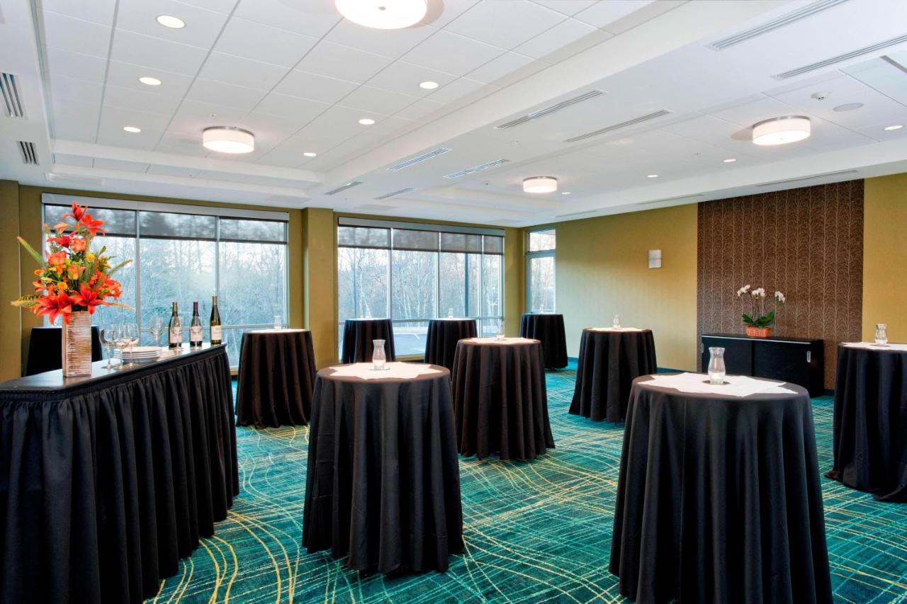 | Springhill Suites by Marriott Bellingham