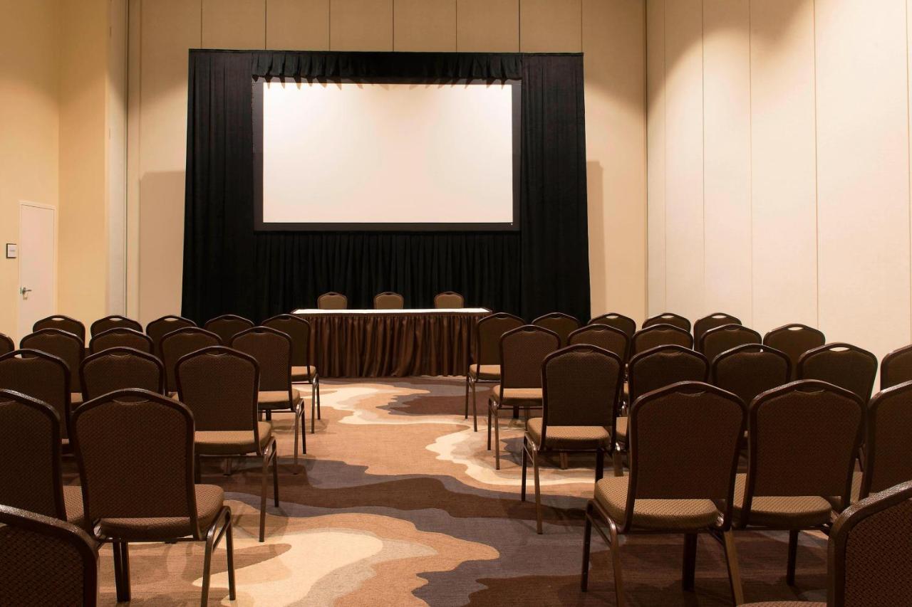  | Sheraton Mesa Hotel at Wrigleyville West