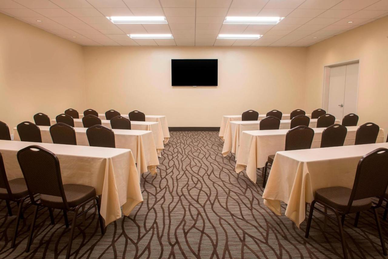  | Sheraton Mesa Hotel at Wrigleyville West