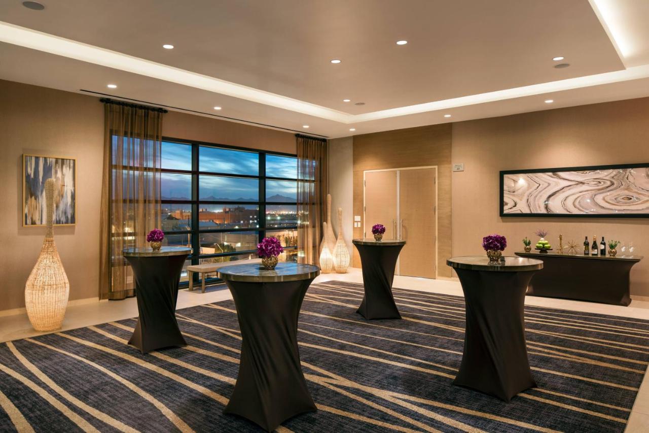 | Residence Inn by Marriott Phoenix Downtown