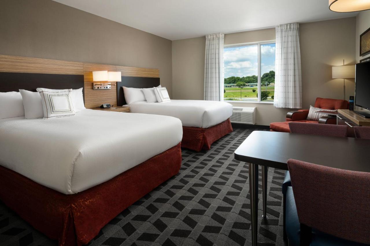 Queen Studio at TownePlace Suites by Marriott Memphis Olive Branch