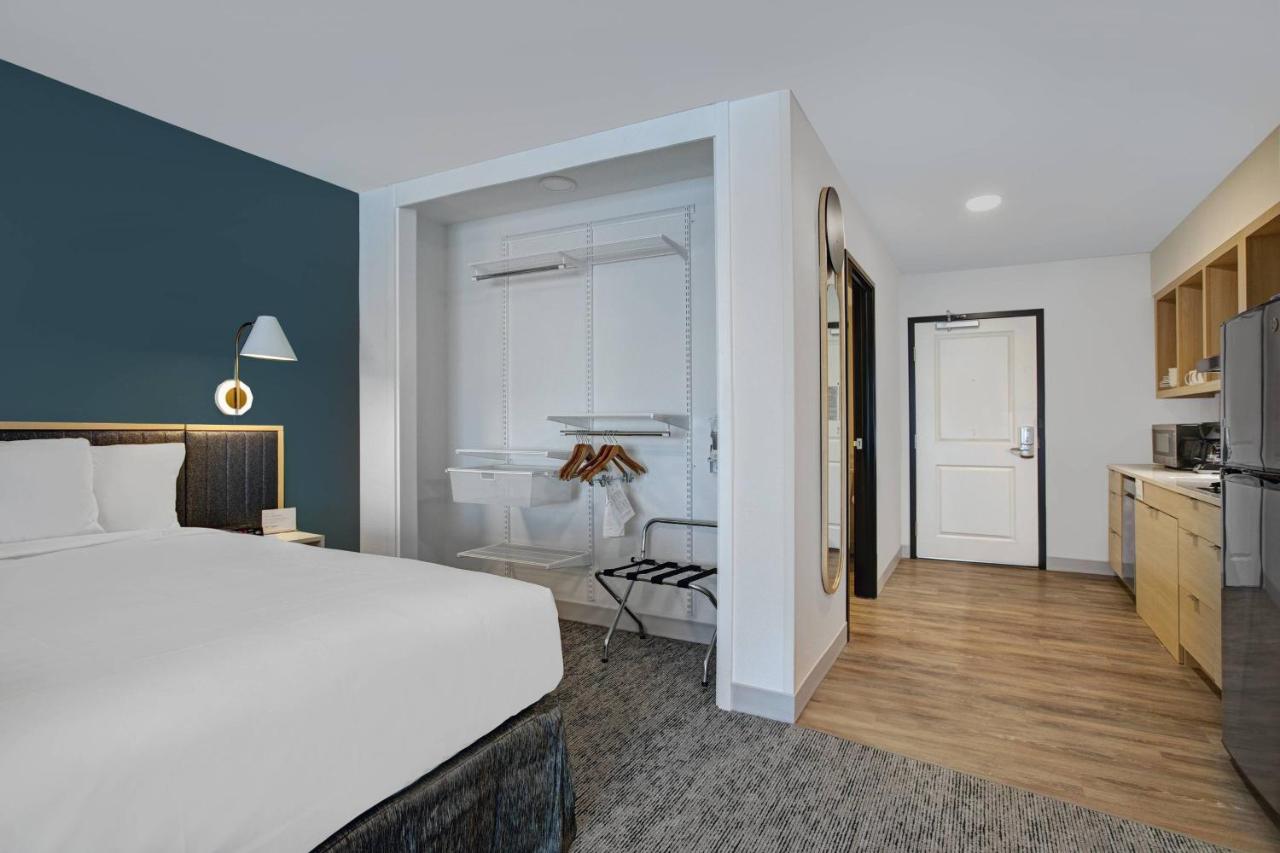 Studio, 1 King, Sofa bed at TownePlace Suites by Marriott Phoenix Glendale Sports & Entertainment District