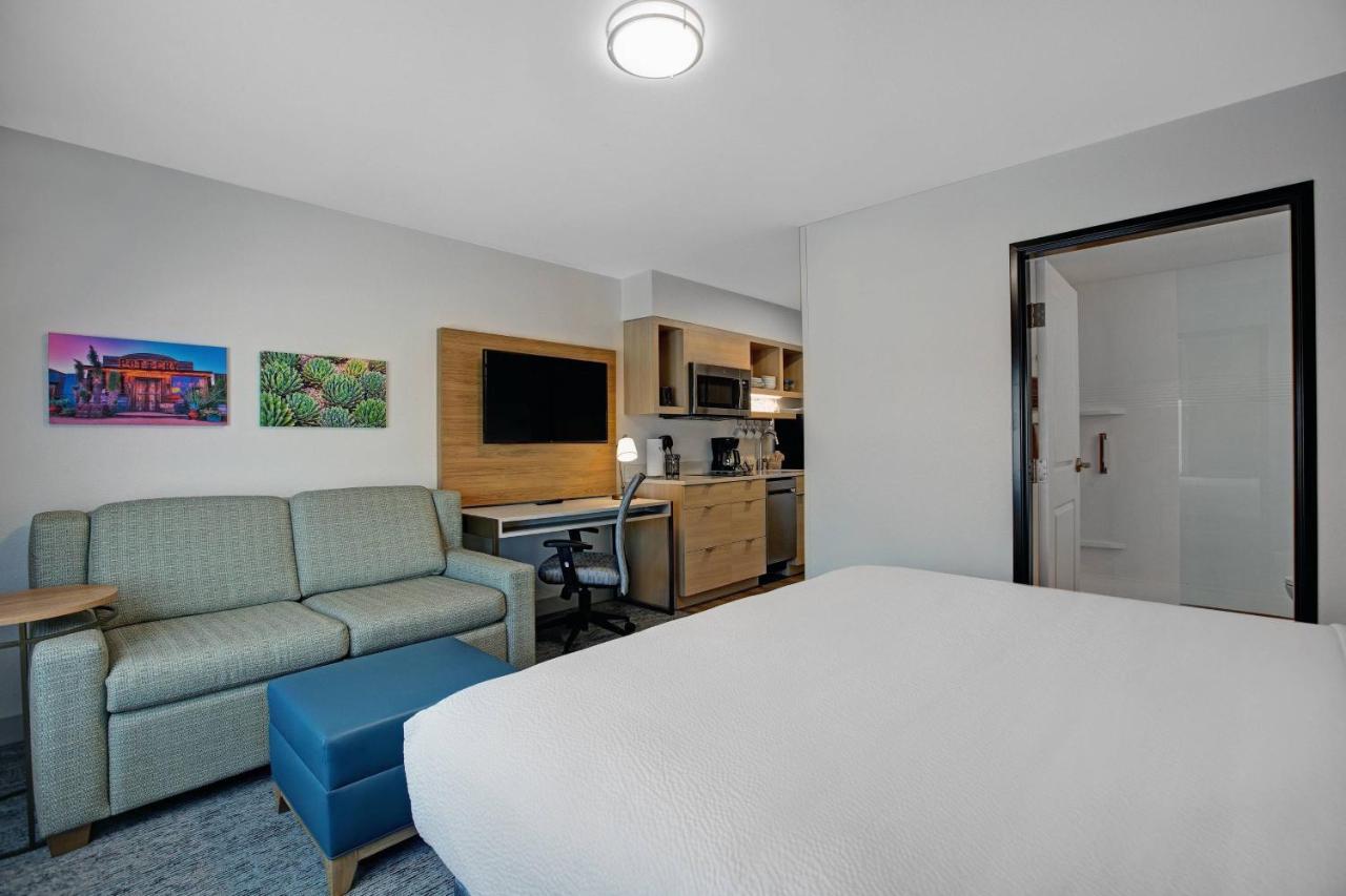 Studio, 1 King, Sofa bed at TownePlace Suites by Marriott Phoenix Glendale Sports & Entertainment District