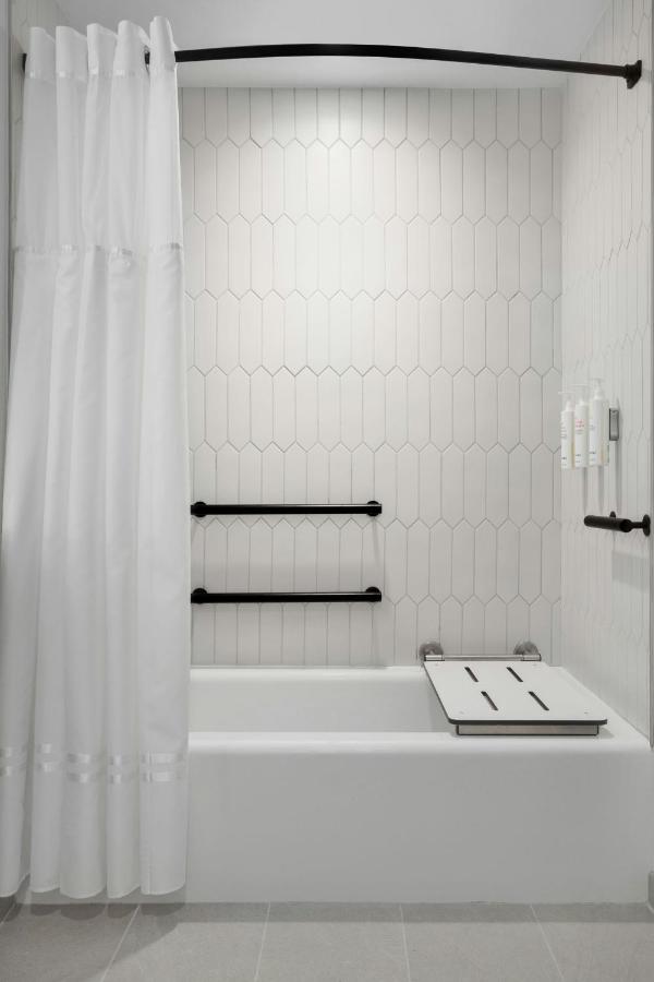 Junior Suite with City View at Marriott Marina del Rey