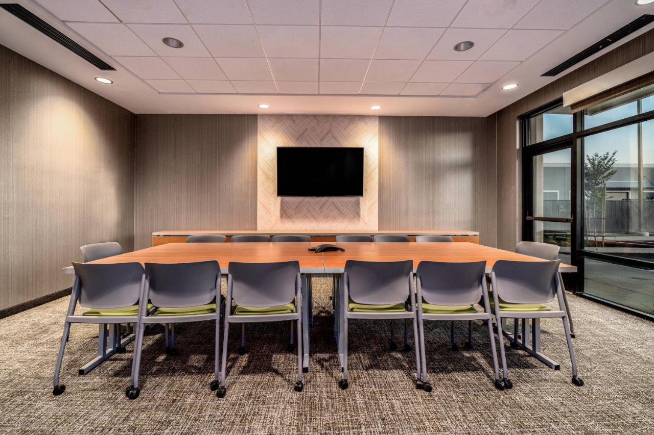  | SpringHill Suites by Marriott Oakland Airport
