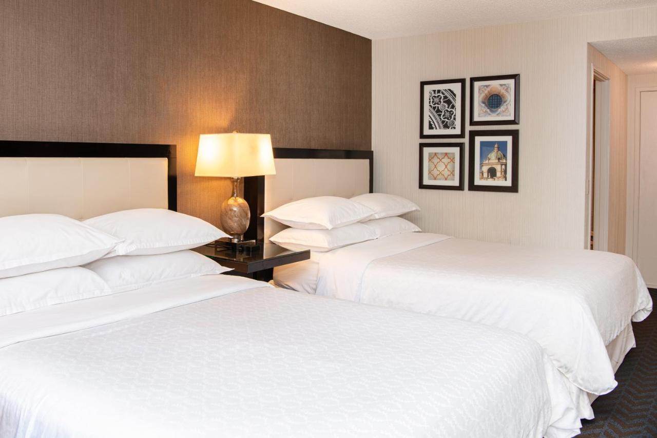 Traditional, 2 Queen Beds at Sheraton Mission Valley San Diego Hotel