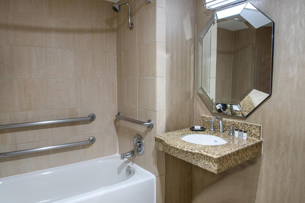  | Sheraton Mission Valley San Diego Hotel