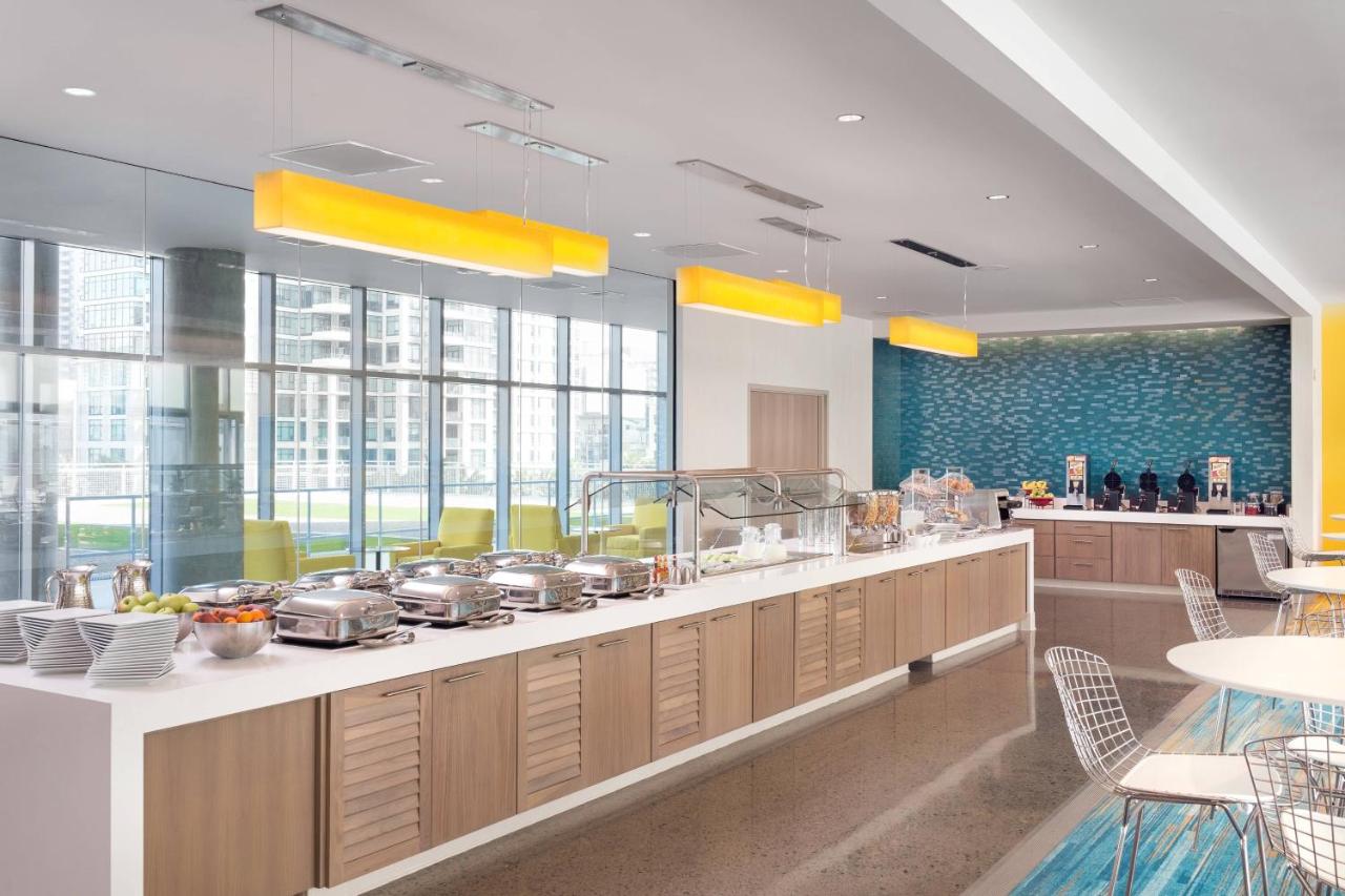| SpringHill Suites by Marriott San Diego Downtown/Bayfront