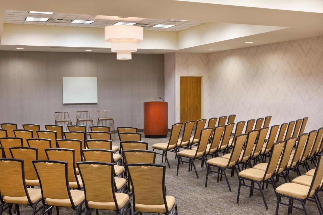 | SpringHill Suites by Marriott Chesapeake Greenbrier