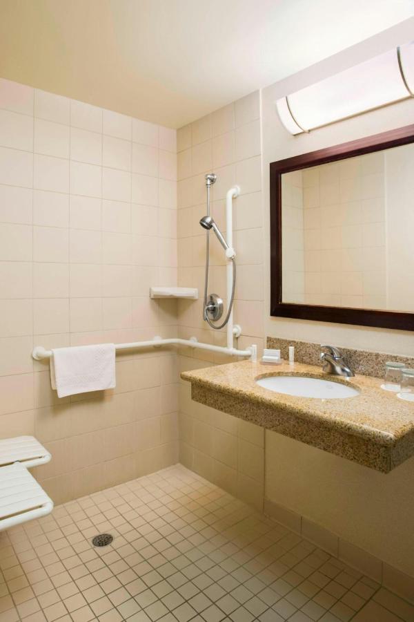 | SpringHill Suites by Marriott Omaha East/Council Bluffs, IA