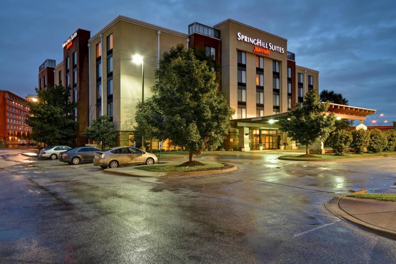 | Springhill Suites by Marriott Louisville Airport