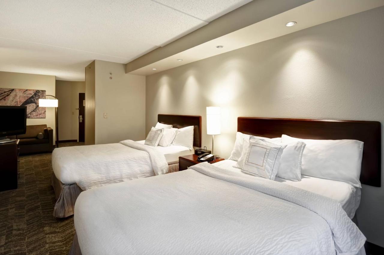 | Springhill Suites by Marriott Louisville Airport