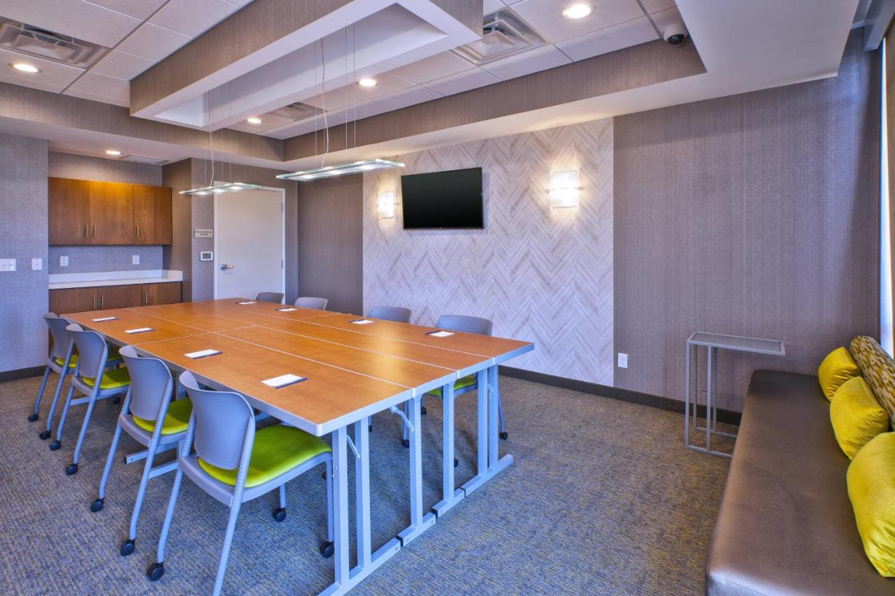 | SpringHill Suites by Marriott St. Joseph Benton Harbor