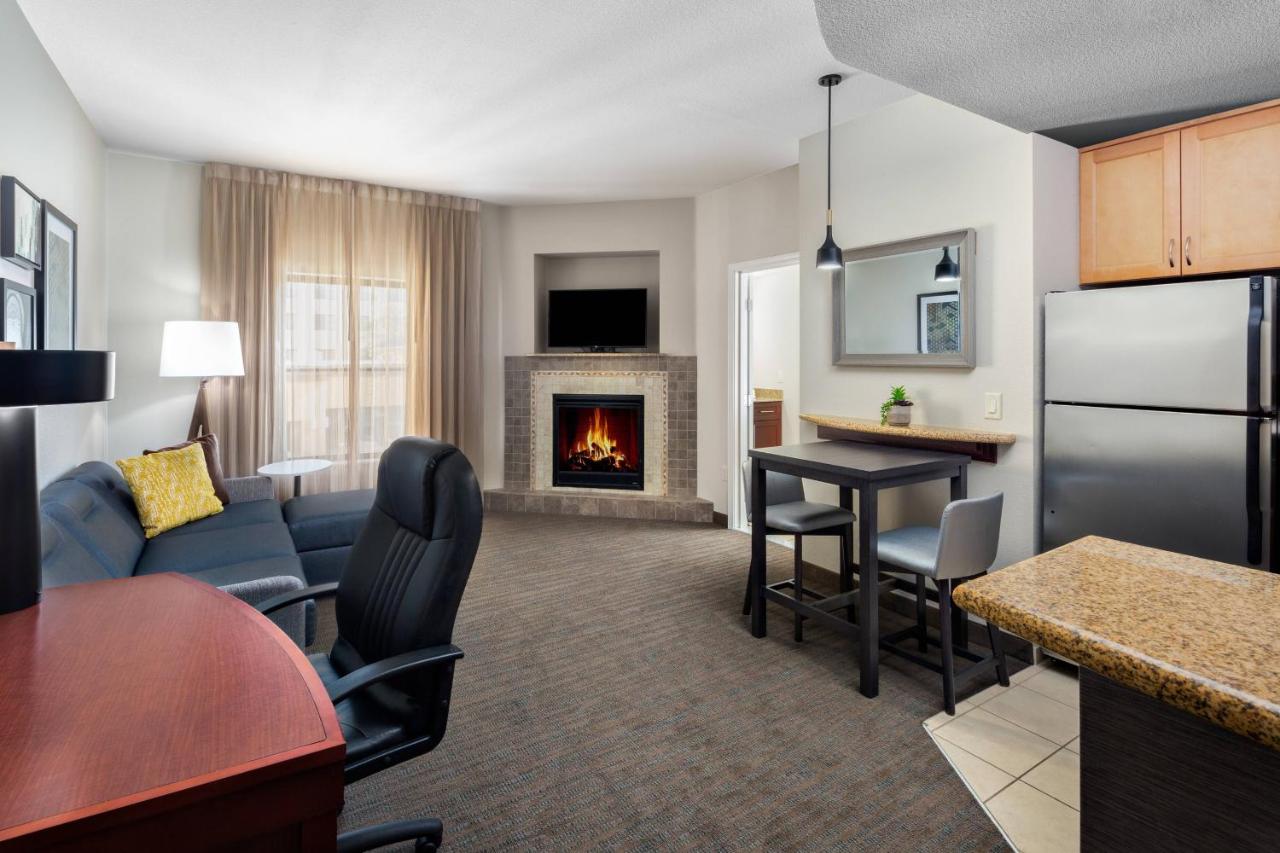 One-Bedroom Suite at Residence Inn Phoenix NW/Surprise