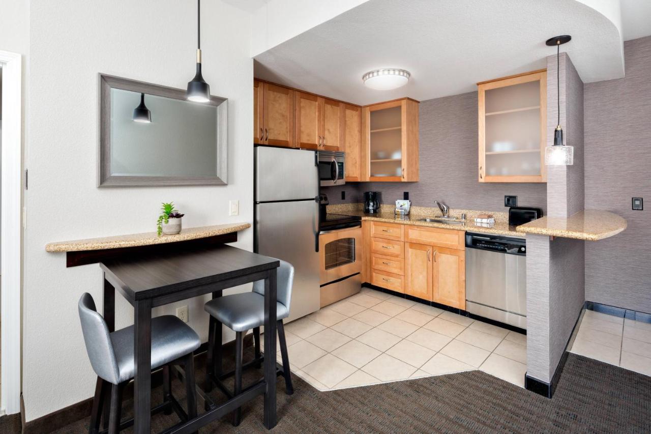 One-Bedroom Suite at Residence Inn Phoenix NW/Surprise