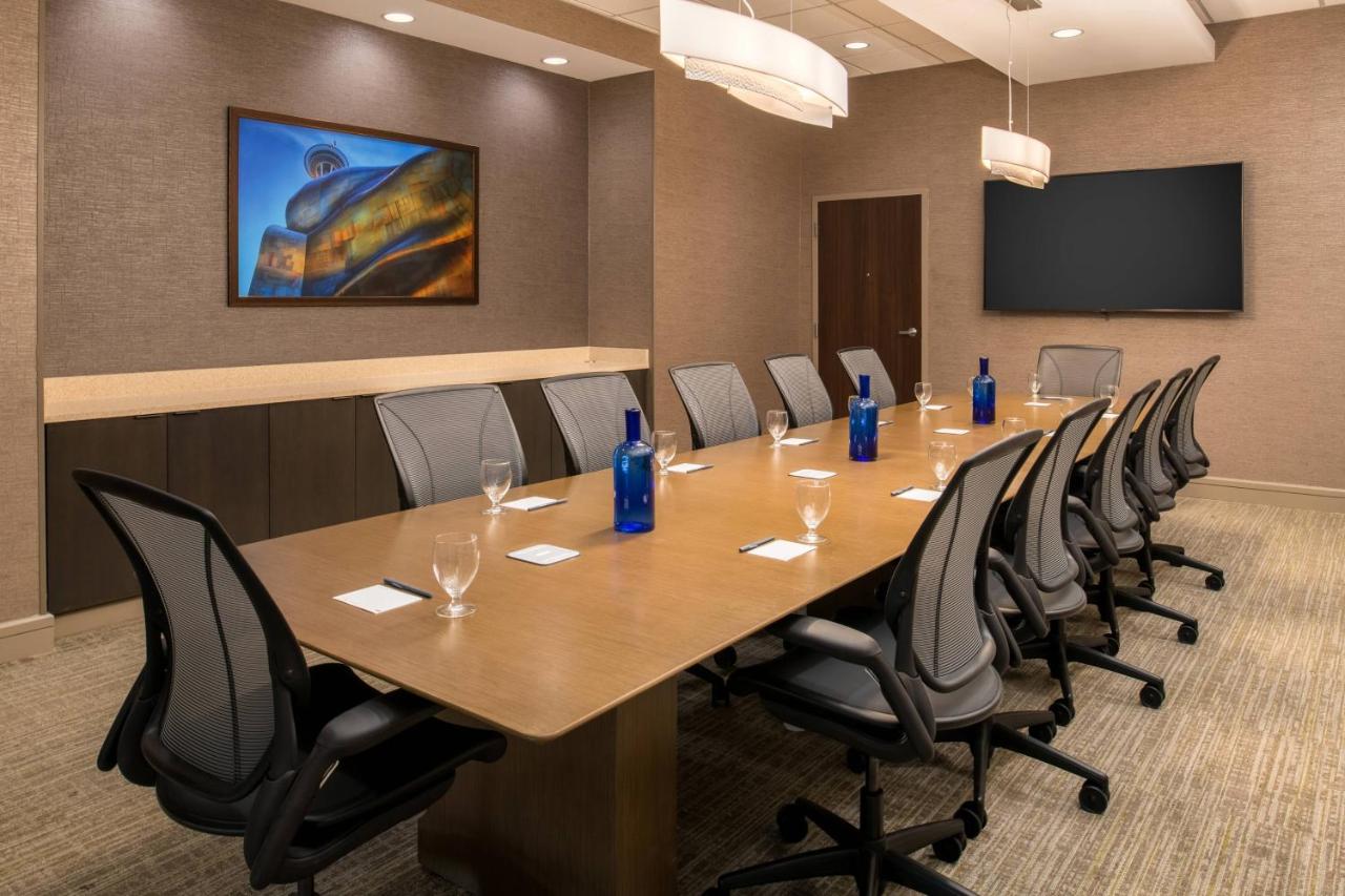 | SpringHill Suites Seattle Downtown