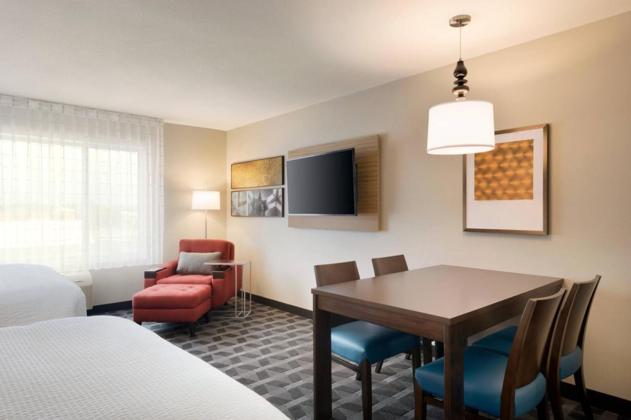 Studio with Two Queen Beds at TownePlace Suites by Marriott Minooka