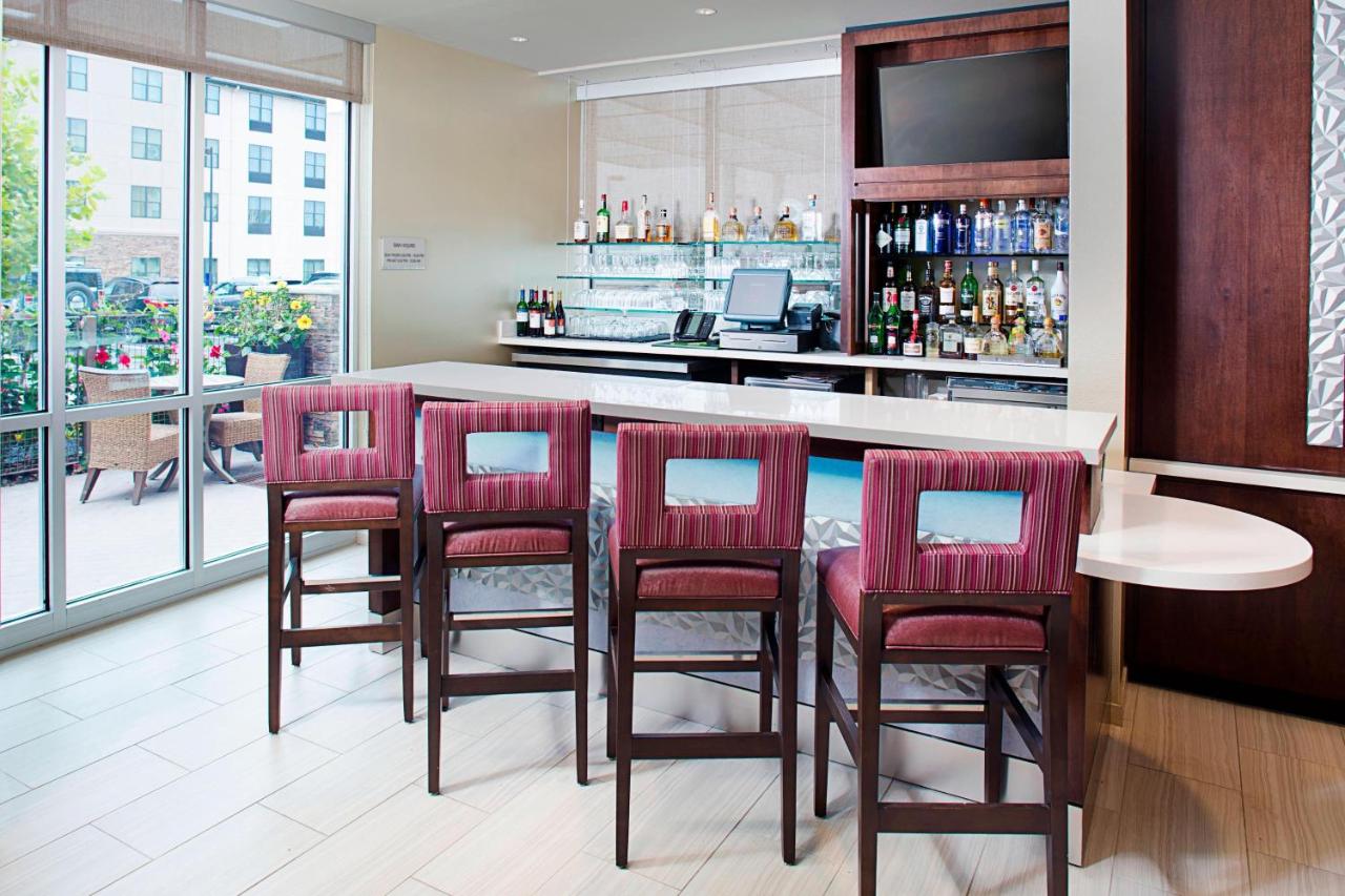  | Springhill Suites by Marriott Carle Place Garden City