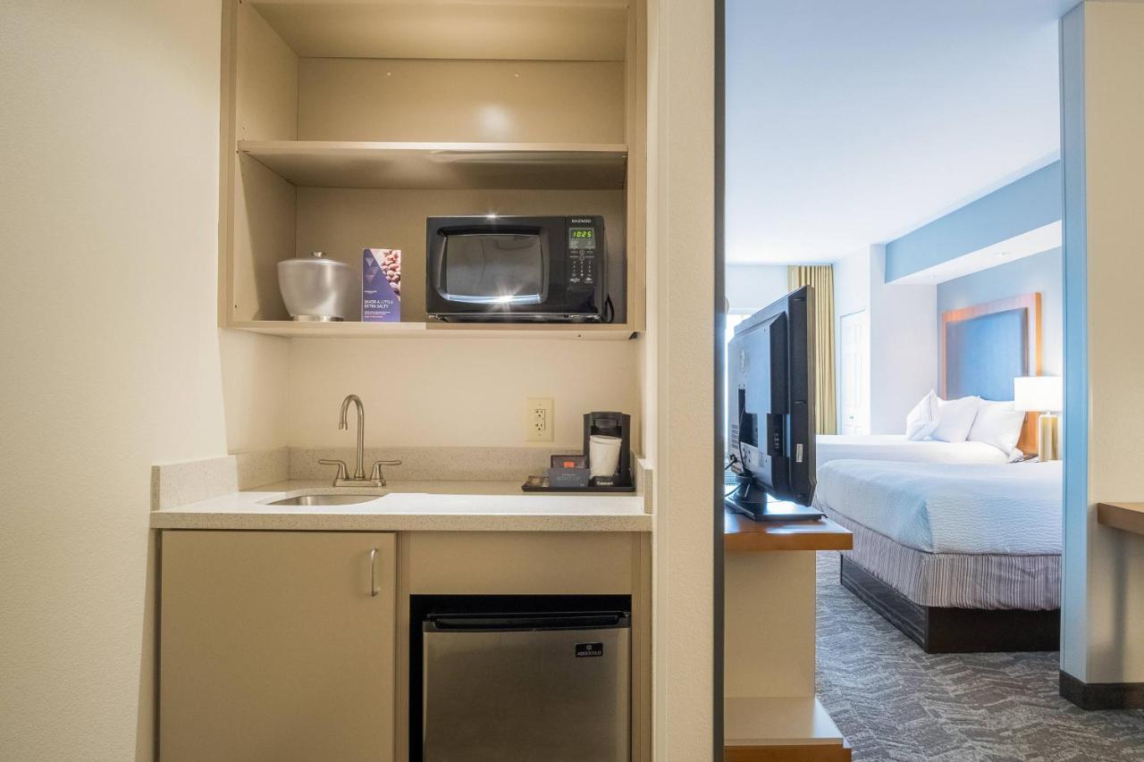 | Springhill Suites by Marriott Winston-Salem Hanes Mall