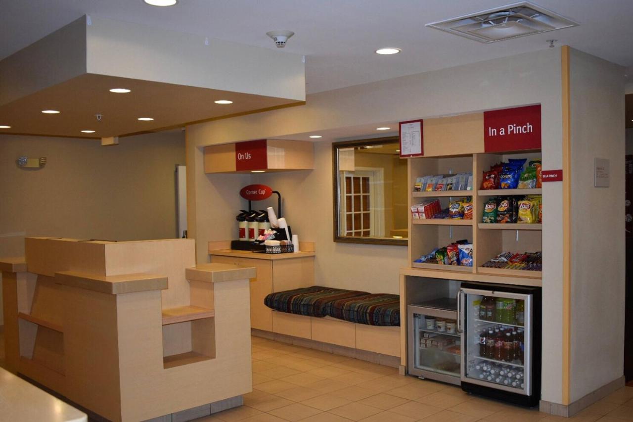  | TownePlace Suites by Marriott Republic Airport Long Island
