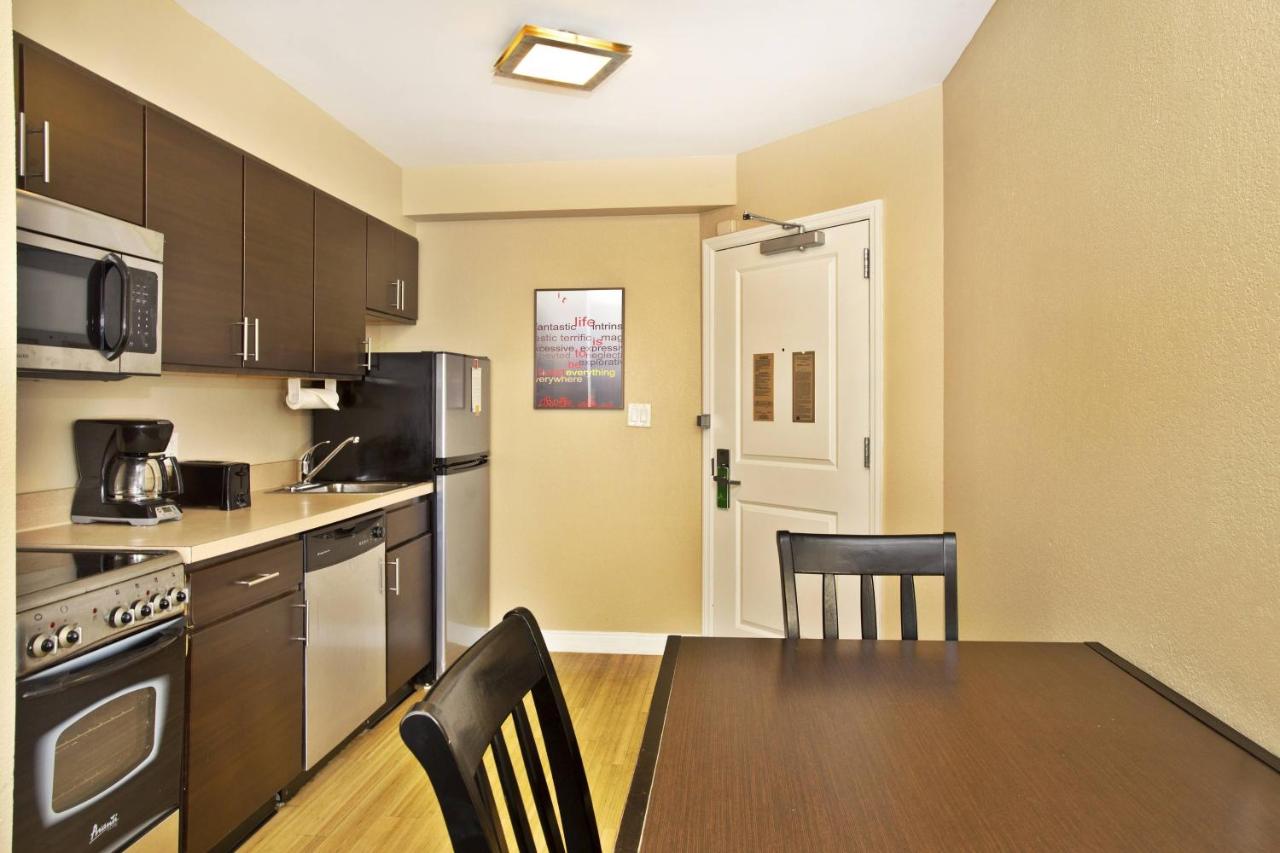 | TownePlace Suites by Marriott Republic Airport Long Island