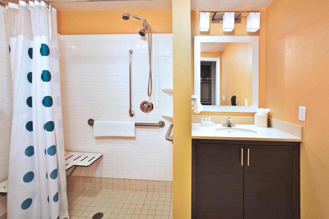  | TownePlace Suites by Marriott Republic Airport Long Island