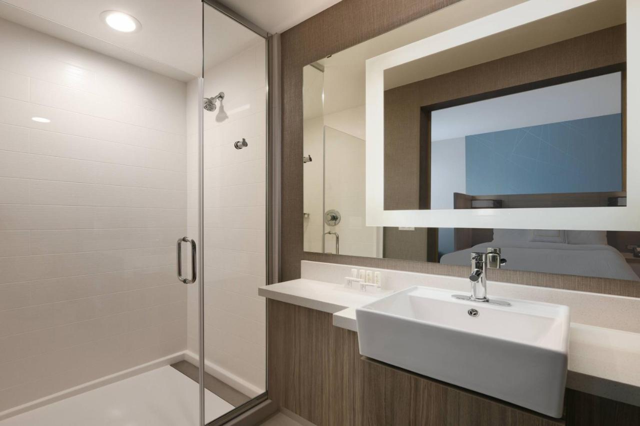 | SpringHill Suites Dallas DFW Airport South/CentrePort