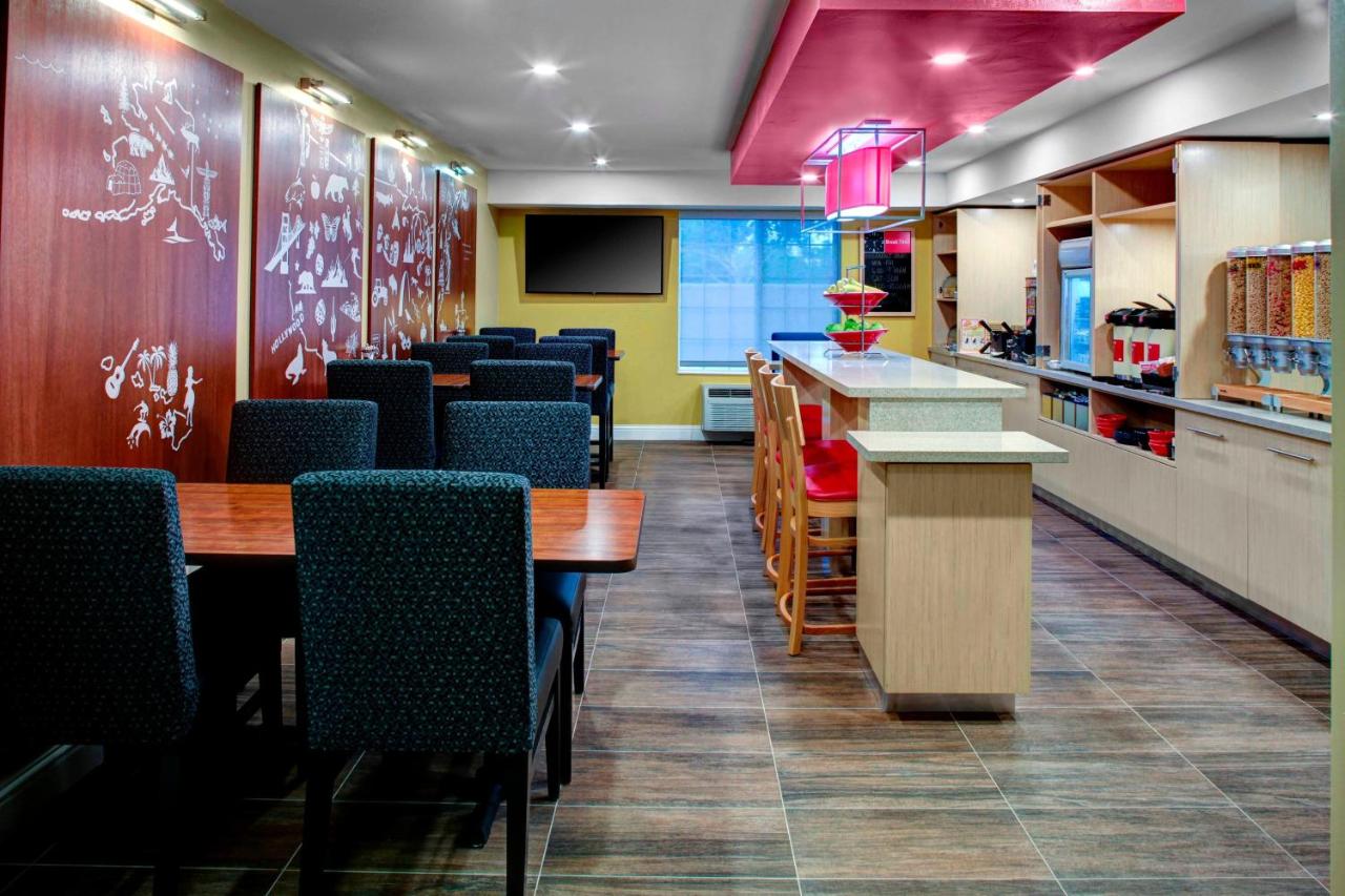  | TownePlace Suites by Marriott Fresno
