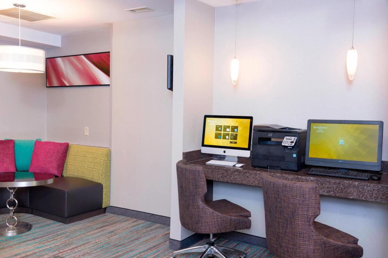 | Residence Inn Grand Rapids West