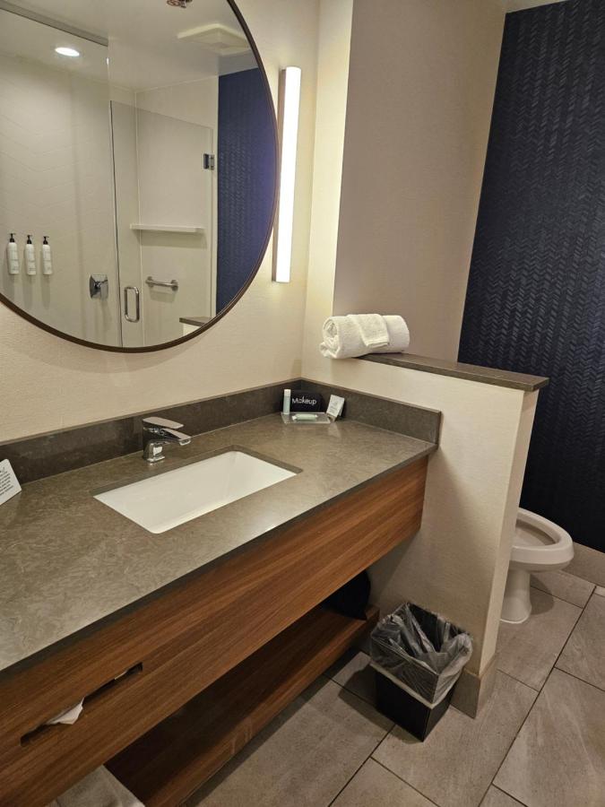  | Fairfield Inn & Suites Athens Marriott