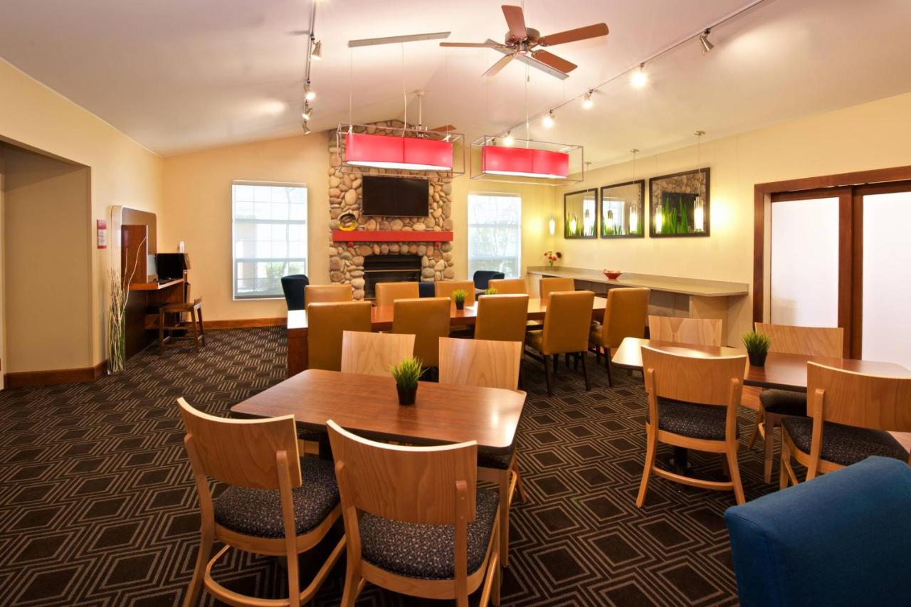 | Towneplace Suites By Marriott Seattle Southcenter