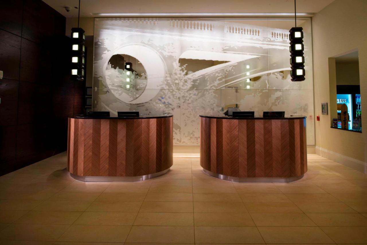| Milwaukee Marriott Downtown